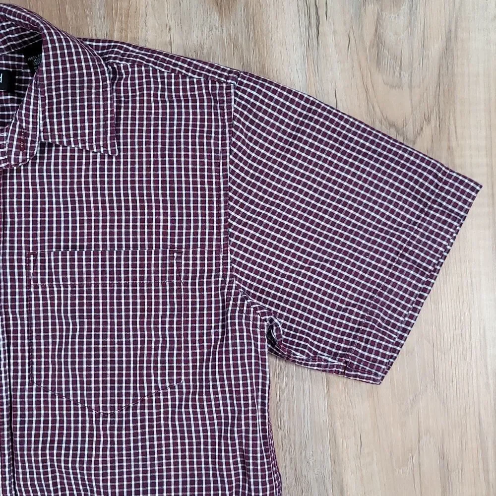 🧡Exceed Maroon Plaid Buttoned Short Sleeve Shirt Small